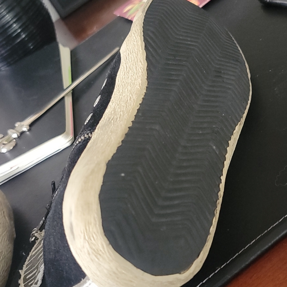 Golden Goose - Picture 4 of 4